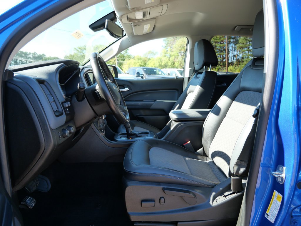 Used 2018 Chevrolet Colorado Z71 AWD/4WD image 21