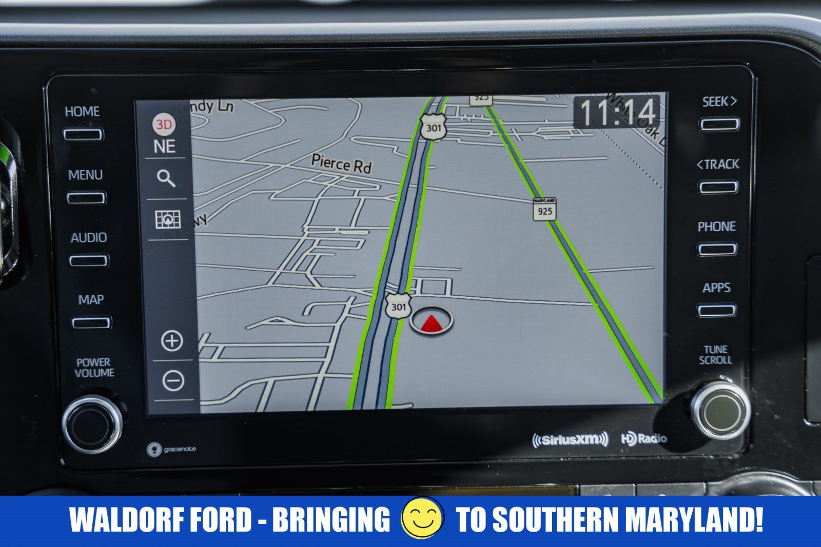 Used 2020 Toyota Highlander XLE image 23