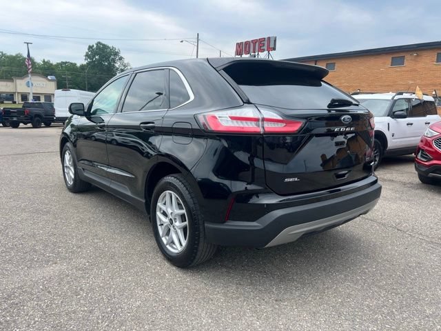 Certified 2024 Ford Edge SEL w/ Convenience Package AWD/4WD image 6