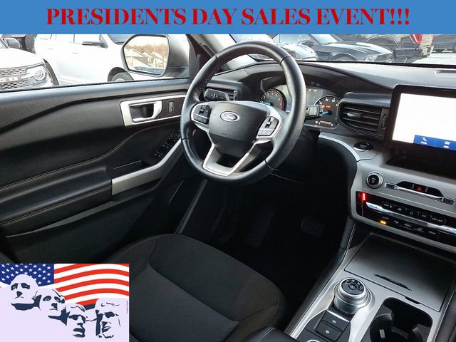 Certified 2022 Ford Explorer XLT w/ Class IV Trailer Tow Package image 14