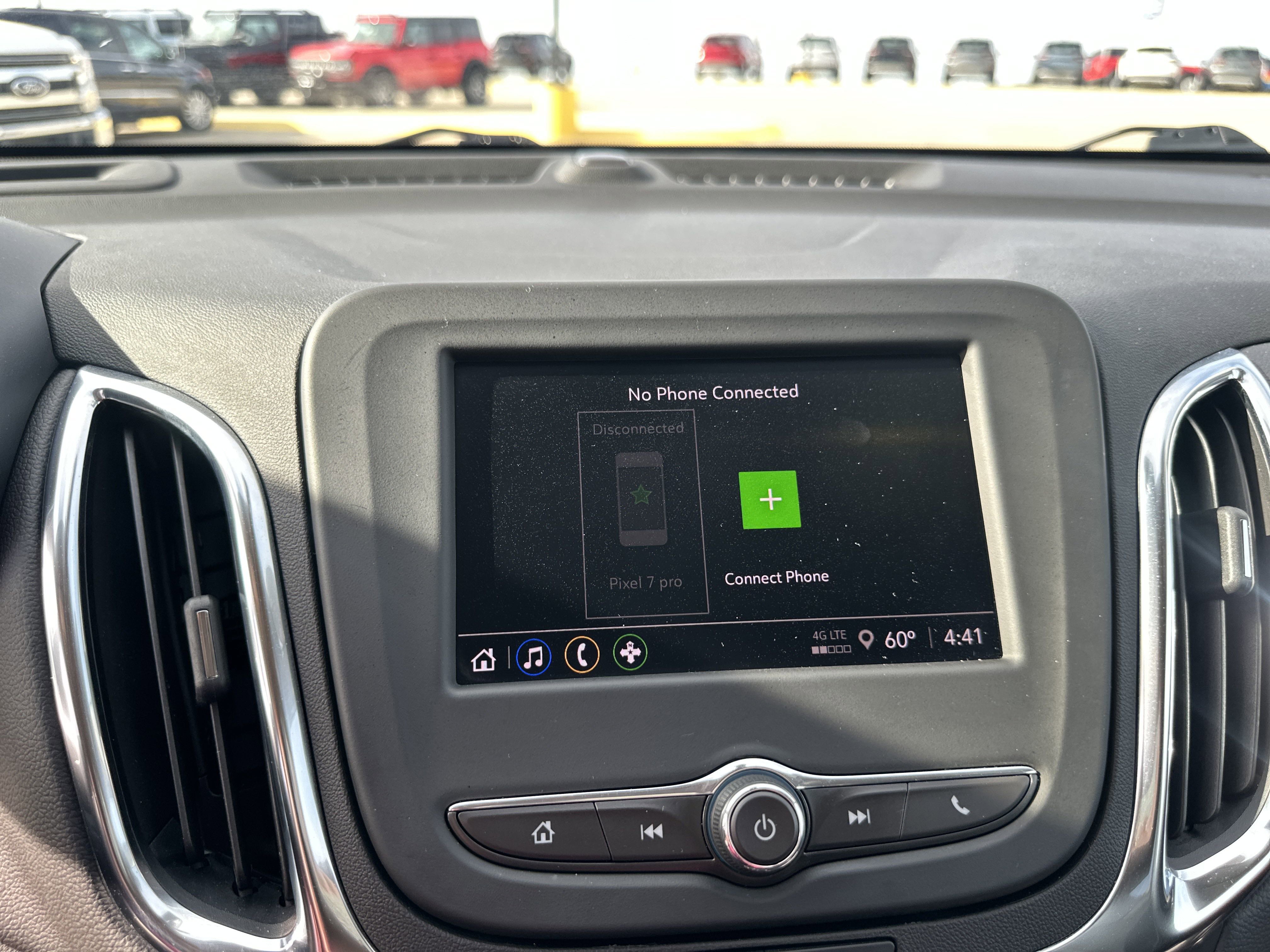 Used 2024 Chevrolet Equinox LT image 19