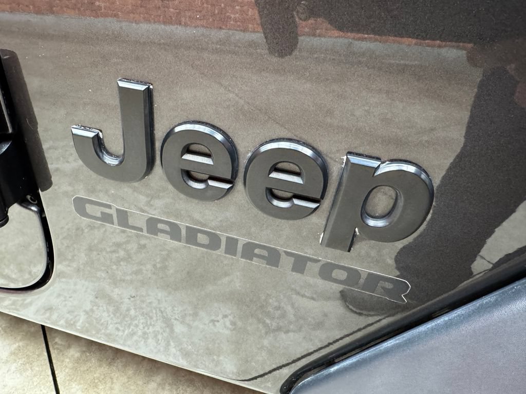 Used 2020 Jeep Gladiator Sport w/ Quick Order Package 23S AWD/4WD image 7
