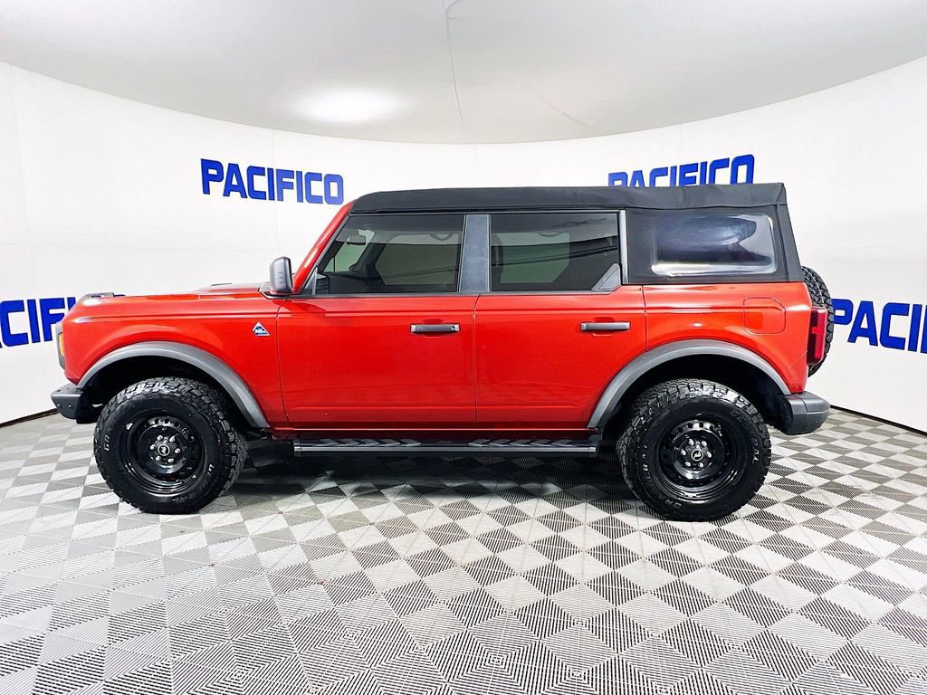 Certified 2023 Ford Bronco Black Diamond image 6