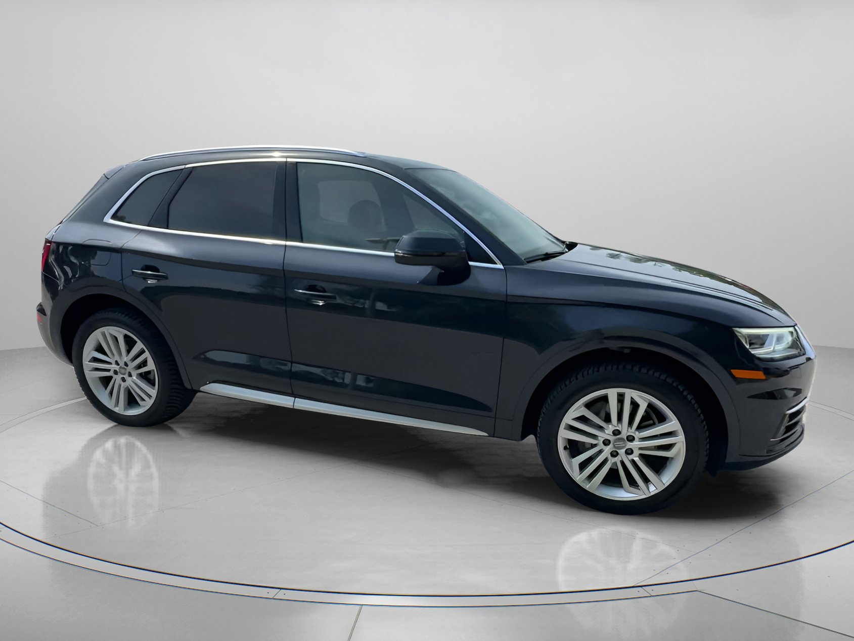 Used 2018 Audi Q5 2.0T Premium Plus w/ Premium Plus Package image 36