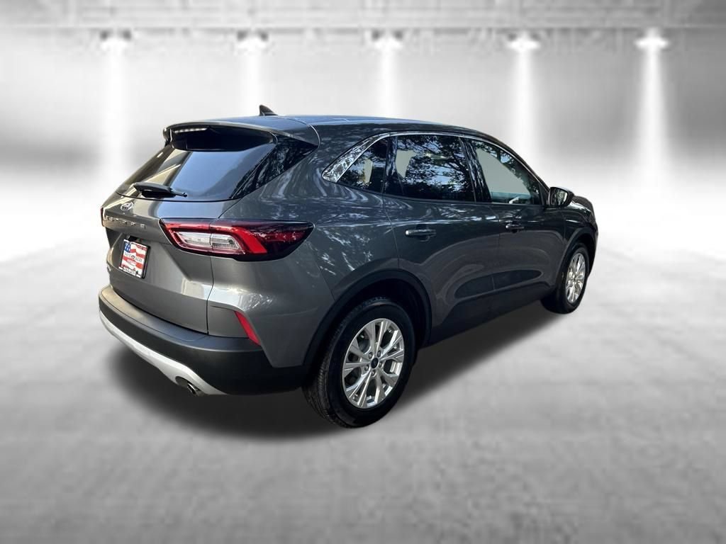 Certified 2023 Ford Escape Active FWD image 4