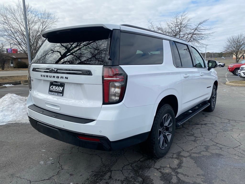 Used 2023 Chevrolet Suburban Z71 image 5