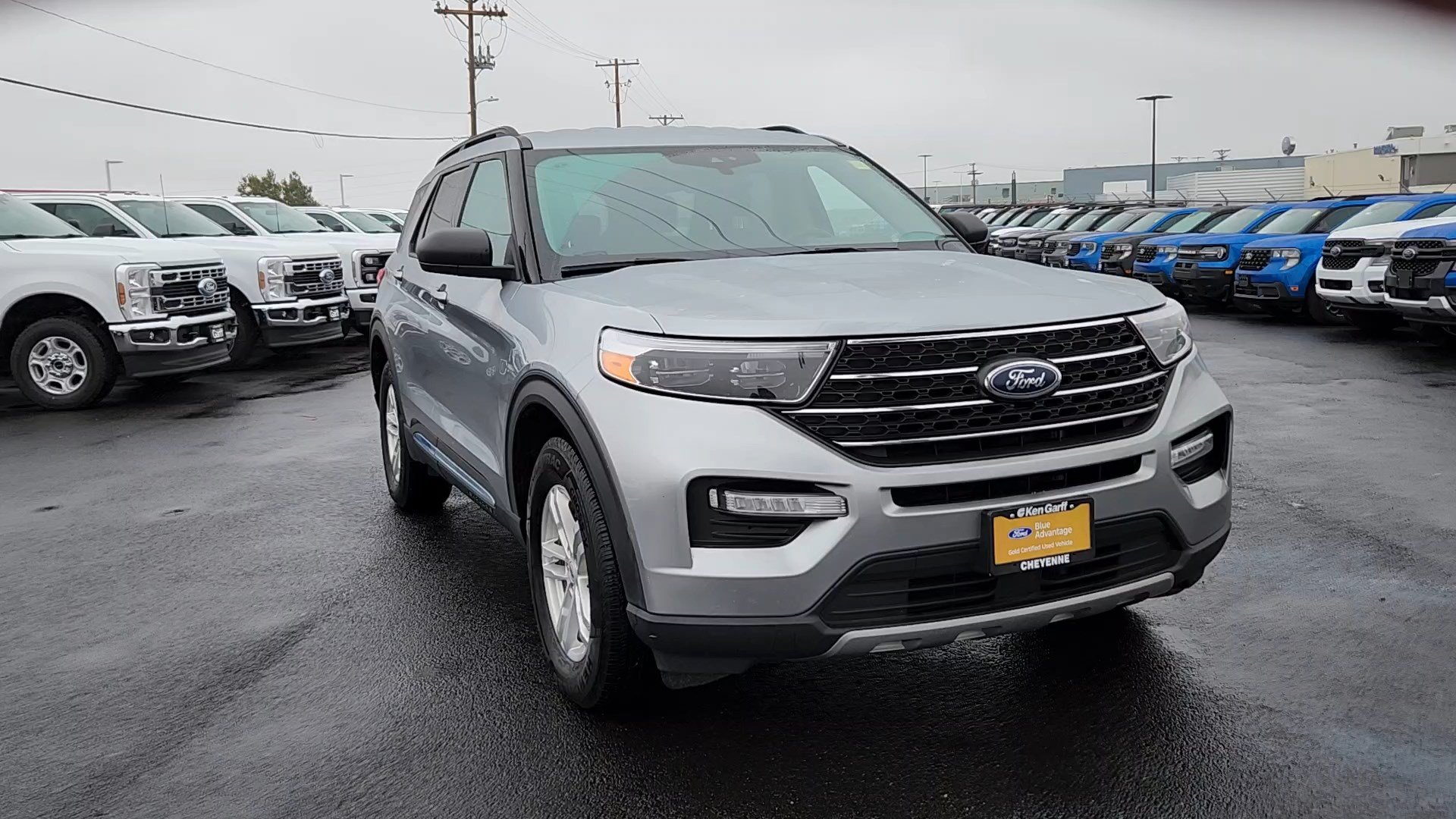 Certified 2023 Ford Explorer XLT w/ Equipment Group 202A AWD/4WD image 5