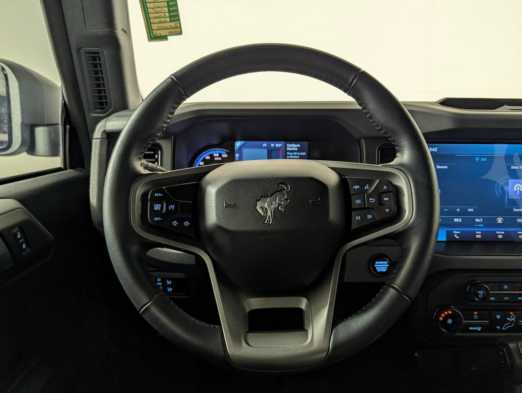 Certified 2024 Ford Bronco Black Diamond AWD/4WD image 14
