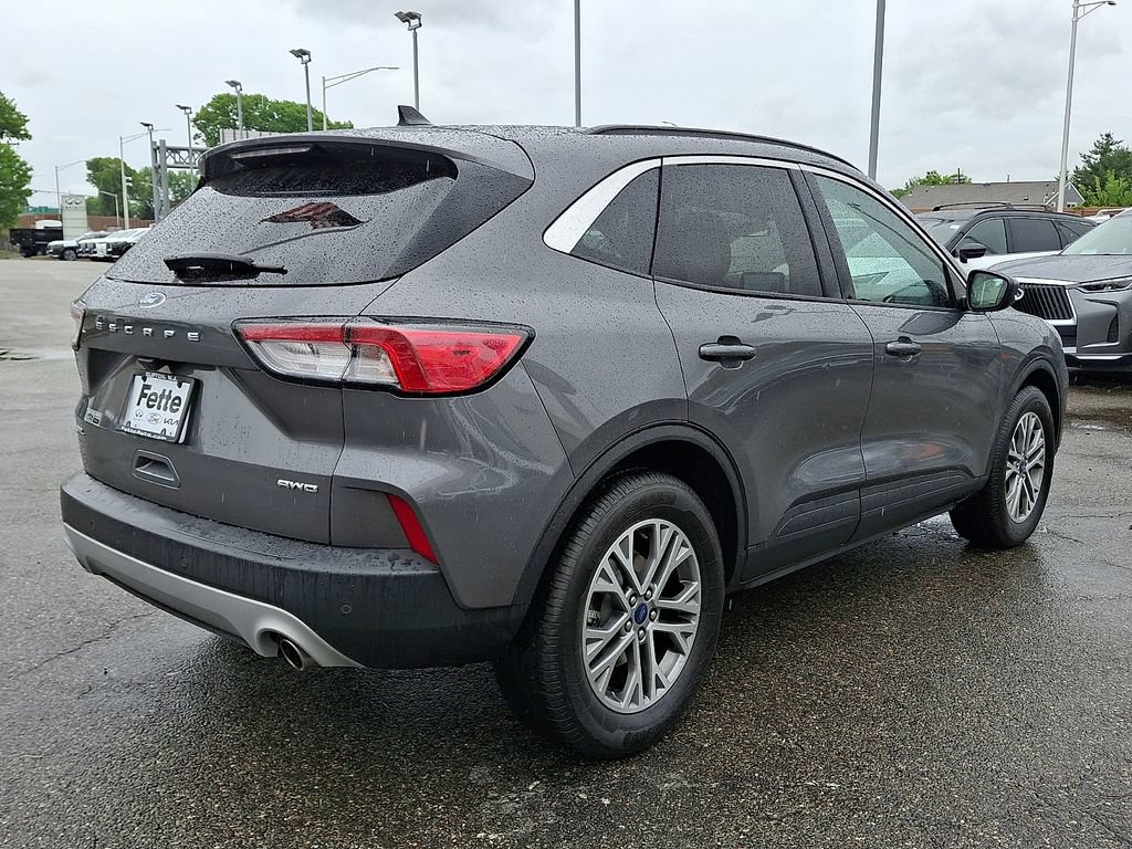 Certified 2022 Ford Escape SEL AWD/4WD image 4