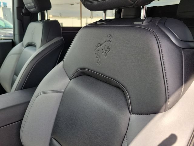 Certified 2024 Ford Bronco Black Diamond AWD/4WD image 12