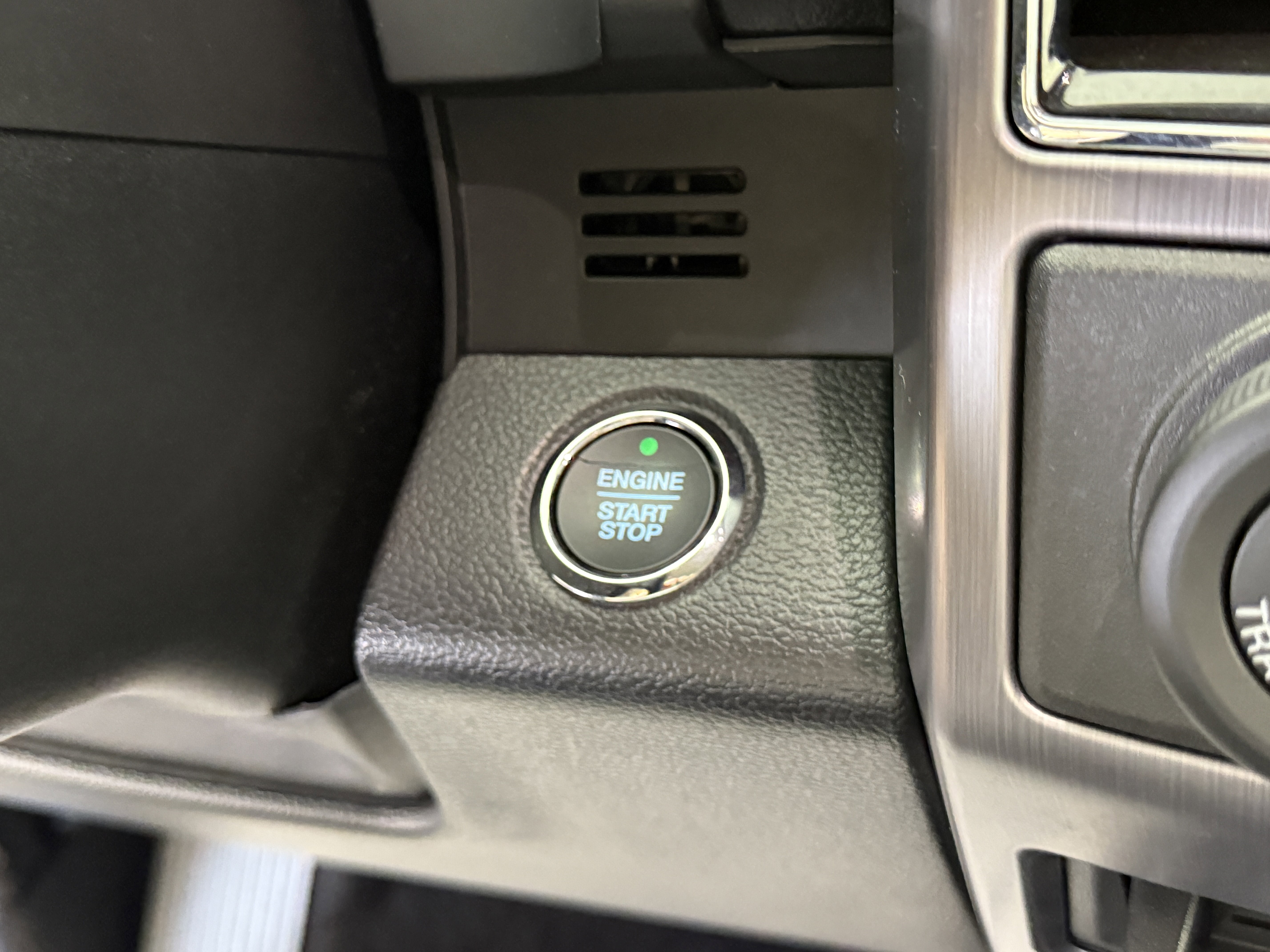 Certified 2018 Ford Expedition Max Platinum image 29