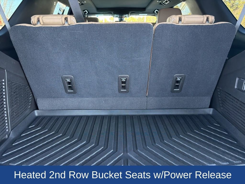 Used 2021 Chevrolet Tahoe Premier w/ Premium Package image 12