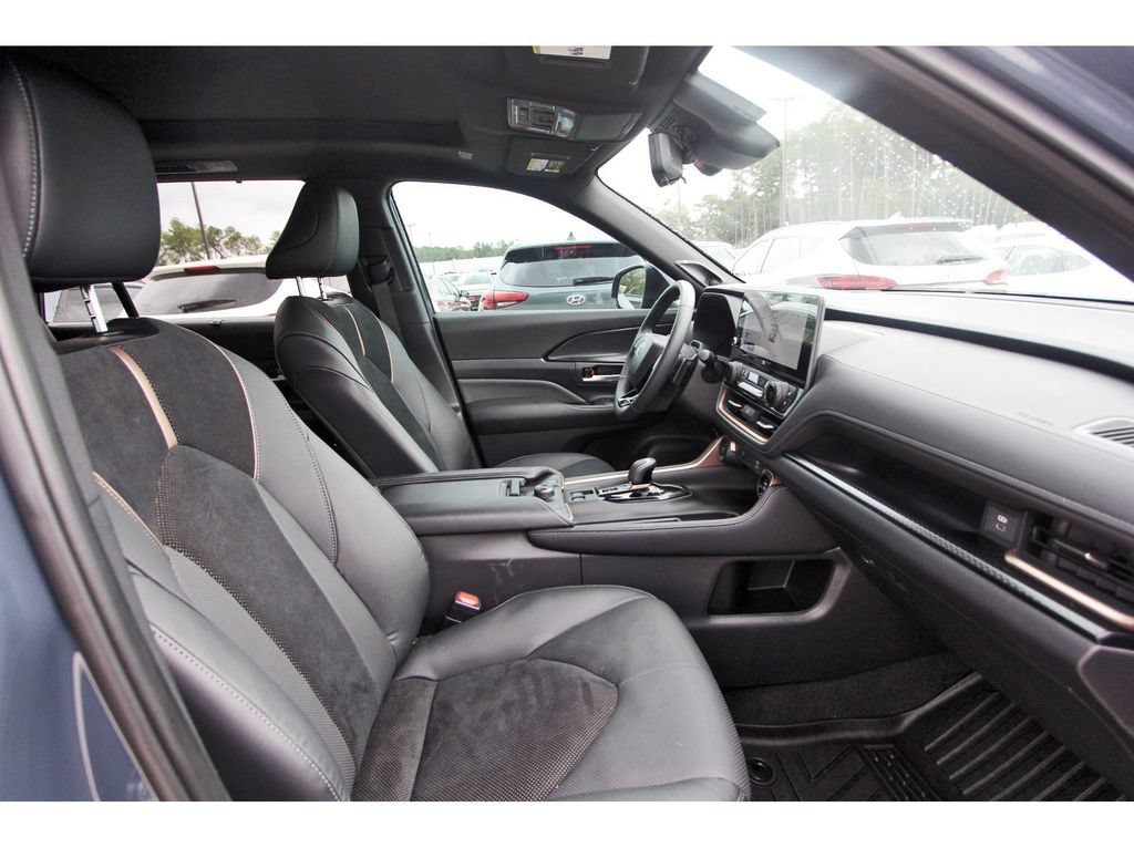 Used 2026 Toyota Grand Highlander AWD Hybrid image 29