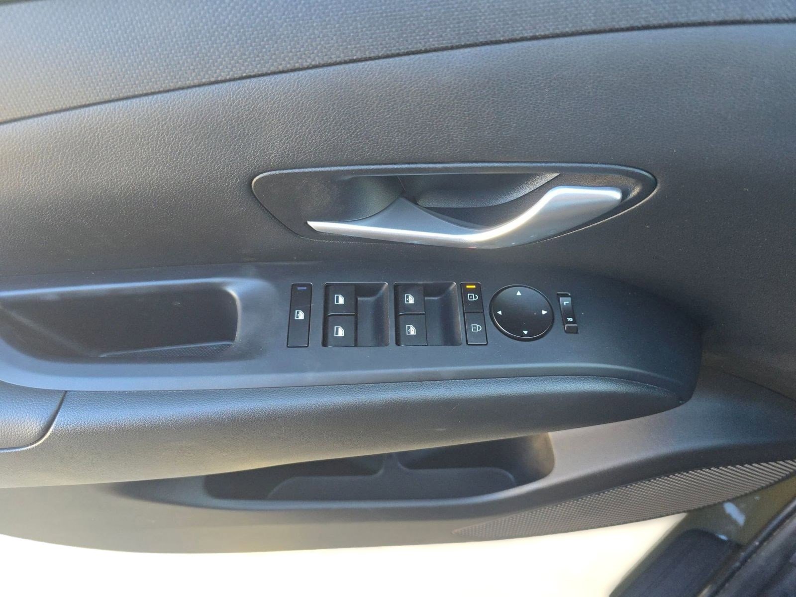 Used 2025 Hyundai Tucson SEL image 21