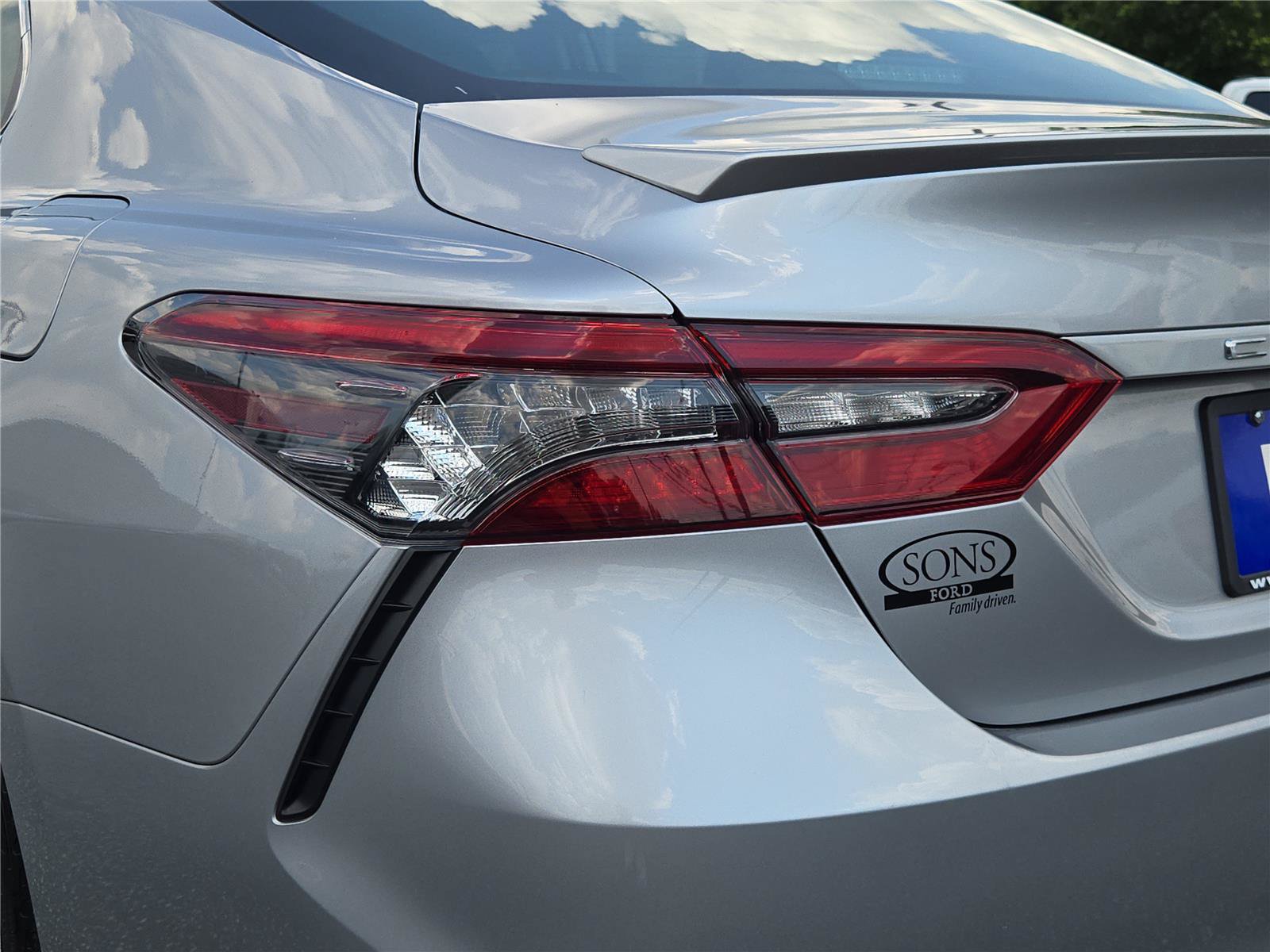 Used 2024 Toyota Camry XSE FWD image 10