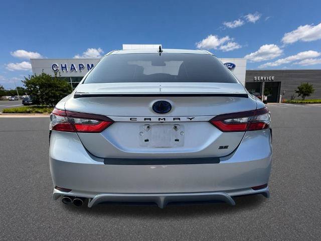 Used 2022 Toyota Camry SE FWD image 4
