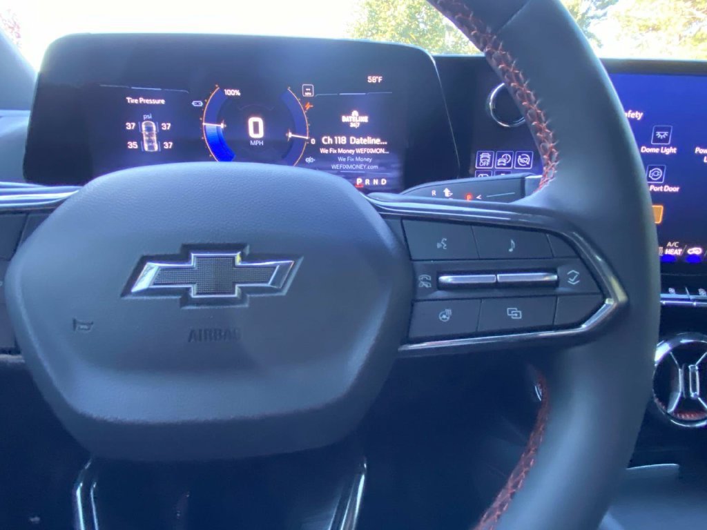 Used 2025 Chevrolet Blazer EV RS AWD/4WD image 34