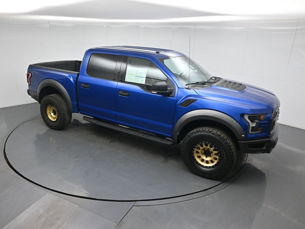 Certified 2017 Ford F150 Raptor w/ Equipment Group 801A Mid image 40