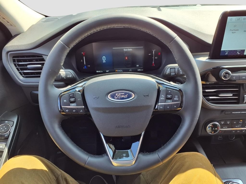 Certified 2025 Ford Escape Active w/ Cold Weather Package FWD image 20