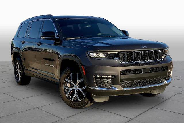 Used 2023 Jeep Grand Cherokee L Limited RWD image 5