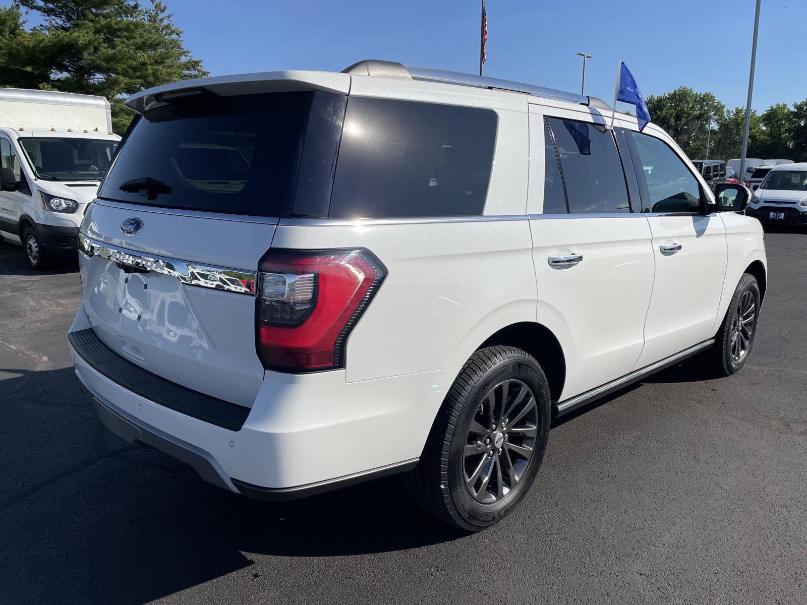 Certified 2020 Ford Expedition Limited AWD/4WD image 5