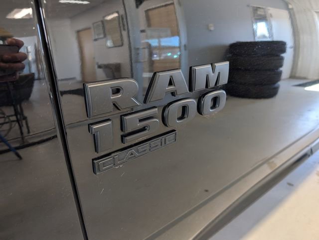 Used 2022 RAM 1500 Classic Warlock w/ Trailer & Traction Group AWD/4WD image 10