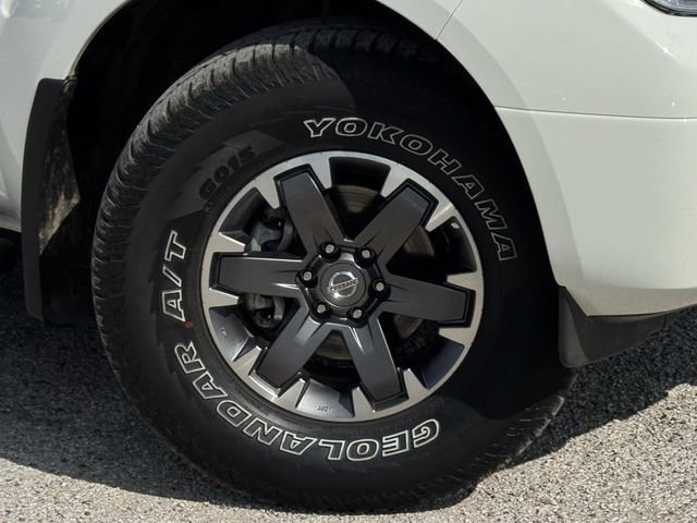 Used 2020 Nissan Frontier PRO-4X w/ Pro-4x Utility Package image 30