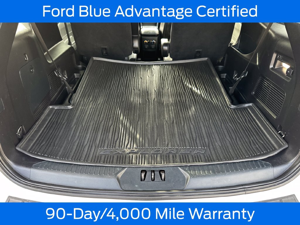Certified 2021 Ford Explorer XLT w/ Equipment Group 202A AWD/4WD image 7