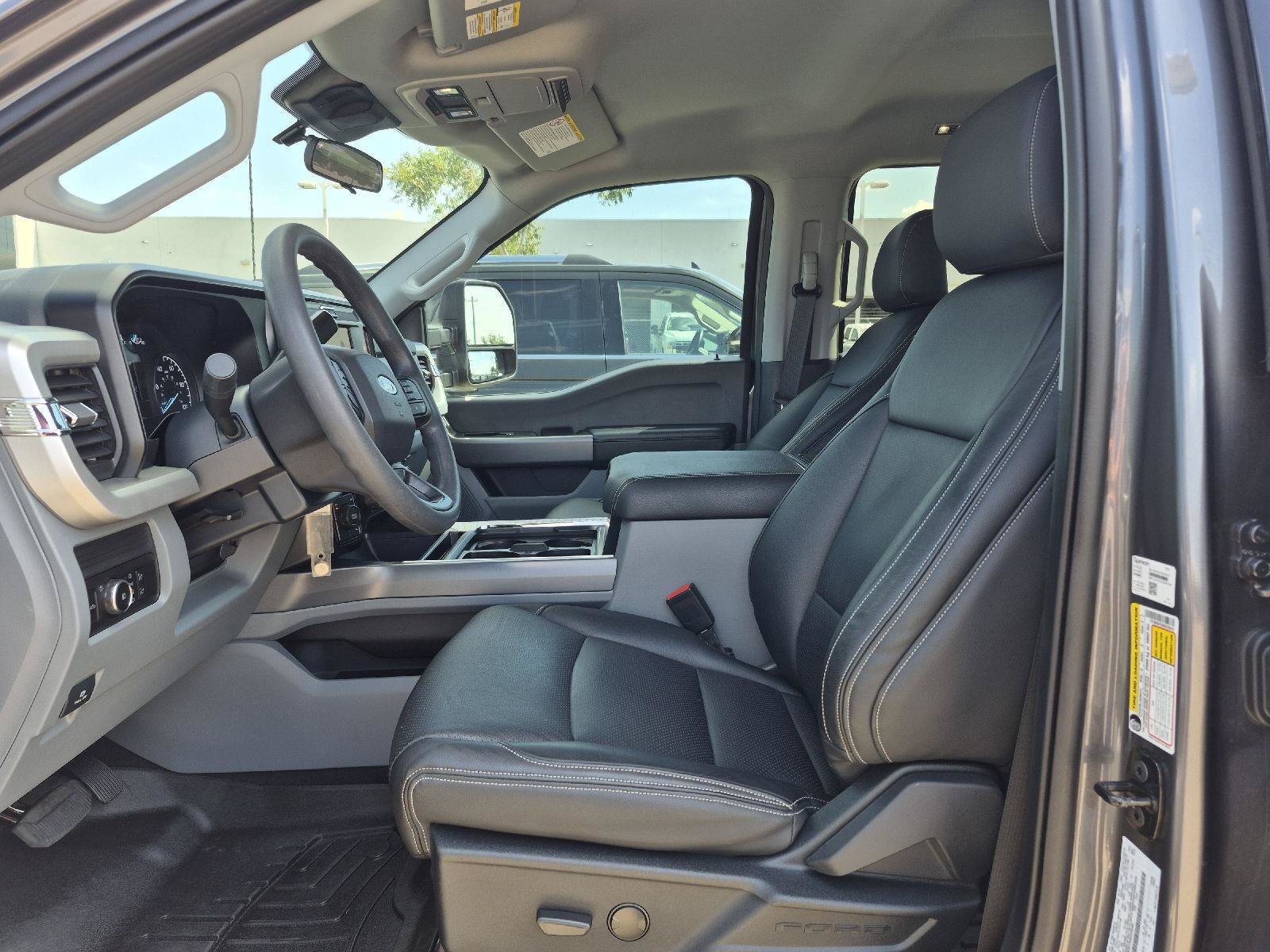 Certified 2025 Ford F350 XLT AWD/4WD image 2