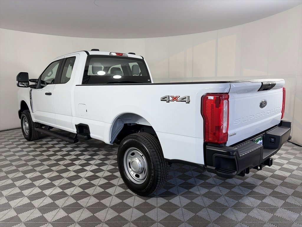Certified 2025 Ford F350 XL w/ Snow Plow Prep Package image 3