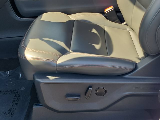 Certified 2025 Ford Expedition Max Active AWD/4WD image 16