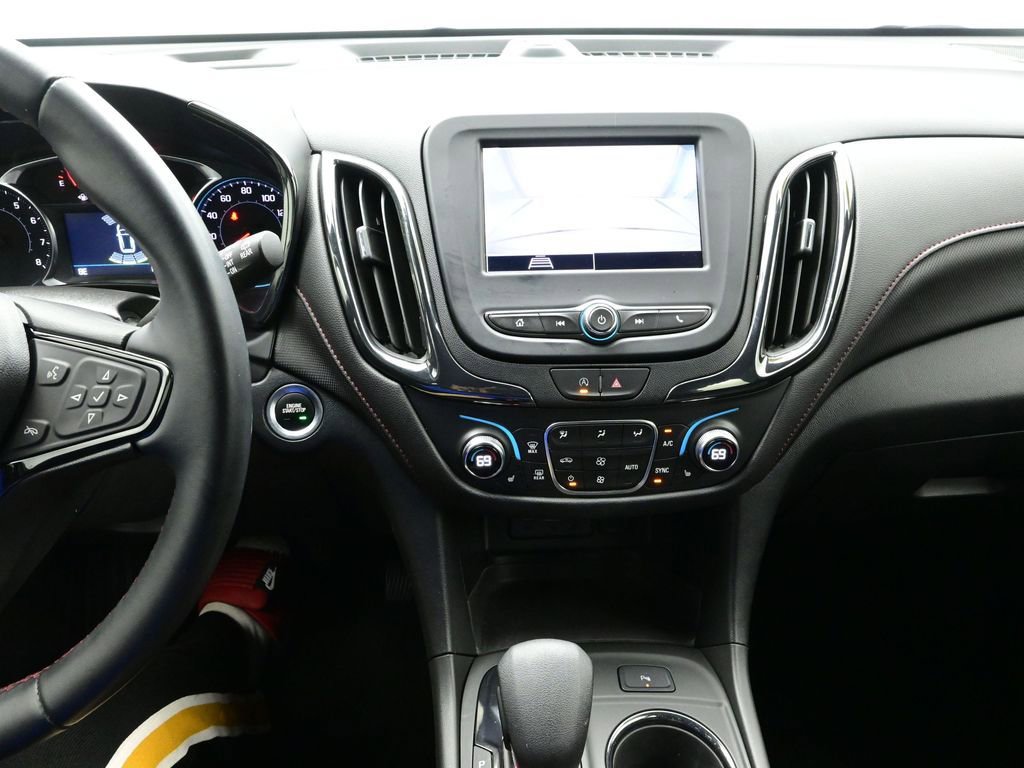 Used 2023 Chevrolet Equinox RS w/ LPO, Hit The Road Package FWD image 21