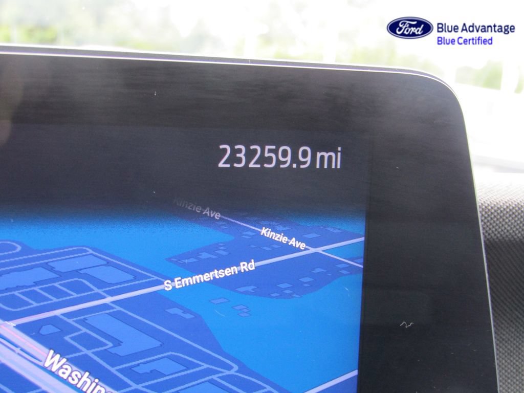 Certified 2025 Ford Expedition Active AWD/4WD image 53