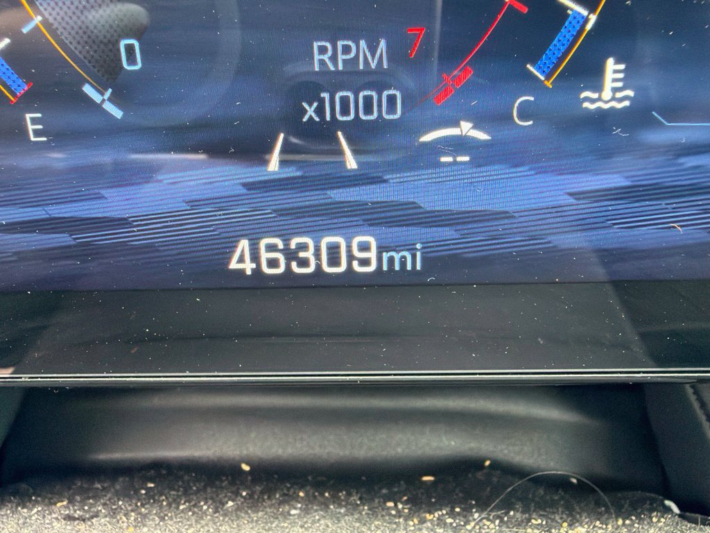 Used 2025 Chevrolet Equinox LT FWD image 2