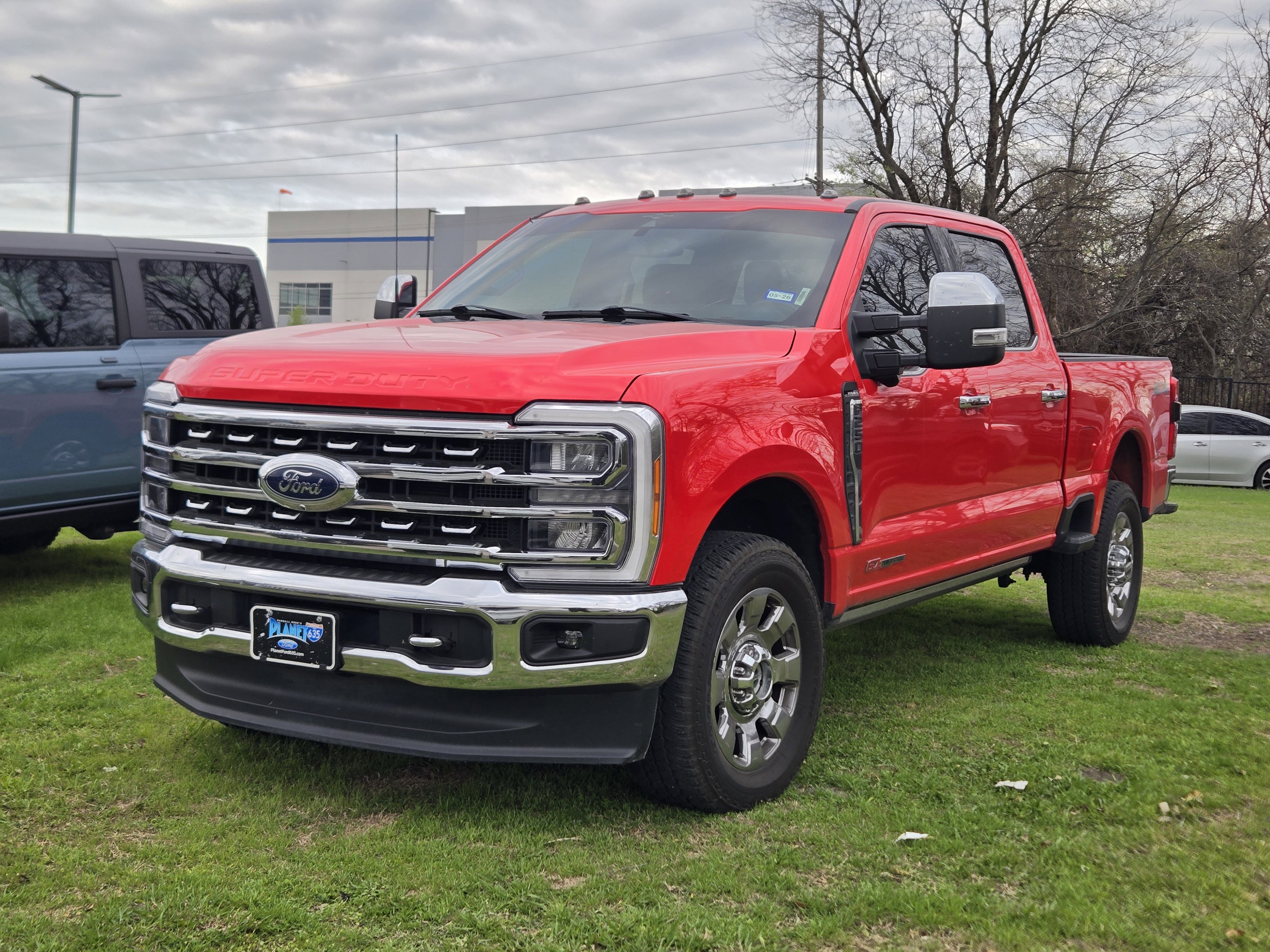 Certified 2023 Ford F250 Lariat w/ Chrome Package image 3