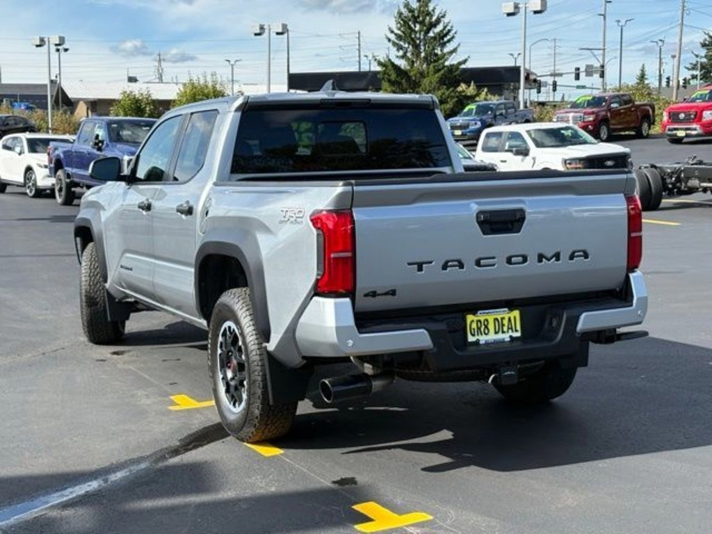 Used 2024 Toyota Tacoma 4x4 Double Cab image 10