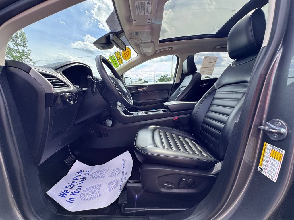 Certified 2024 Ford Edge SEL w/ Convenience Package AWD/4WD image 12
