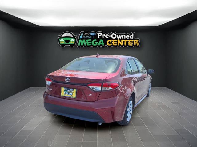 Used 2025 Toyota Corolla LE FWD image 23