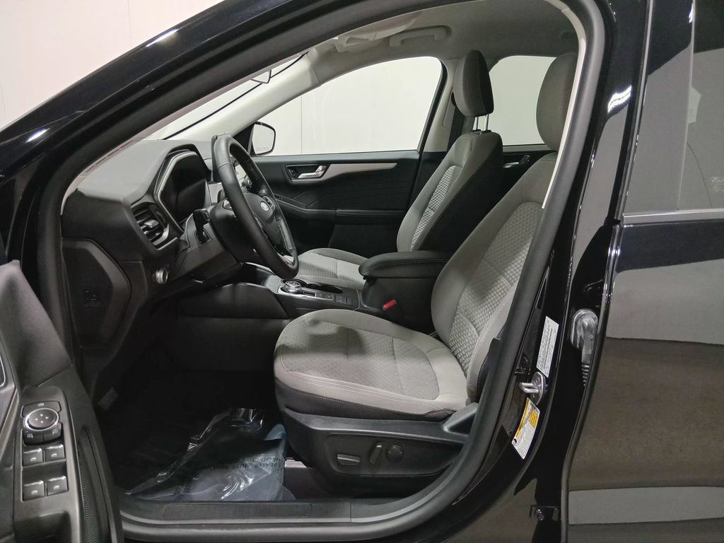 Certified 2021 Ford Escape SE w/ Convenience Package AWD/4WD image 17