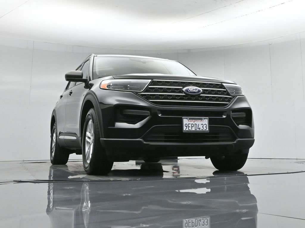 Certified 2022 Ford Explorer XLT image 6
