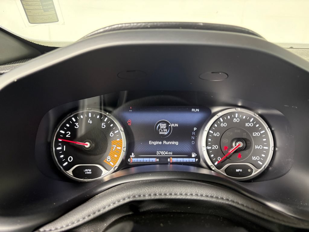 Used 2022 Jeep Renegade Limited AWD/4WD image 16