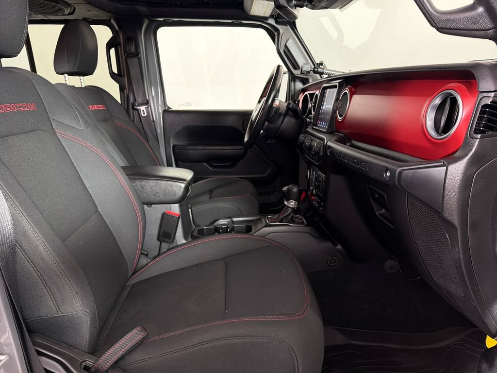 Used 2022 Jeep Wrangler Unlimited Rubicon w/ Cold Weather Group AWD/4WD image 20
