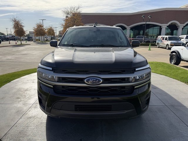 Certified 2024 Ford Expedition Max XLT image 2
