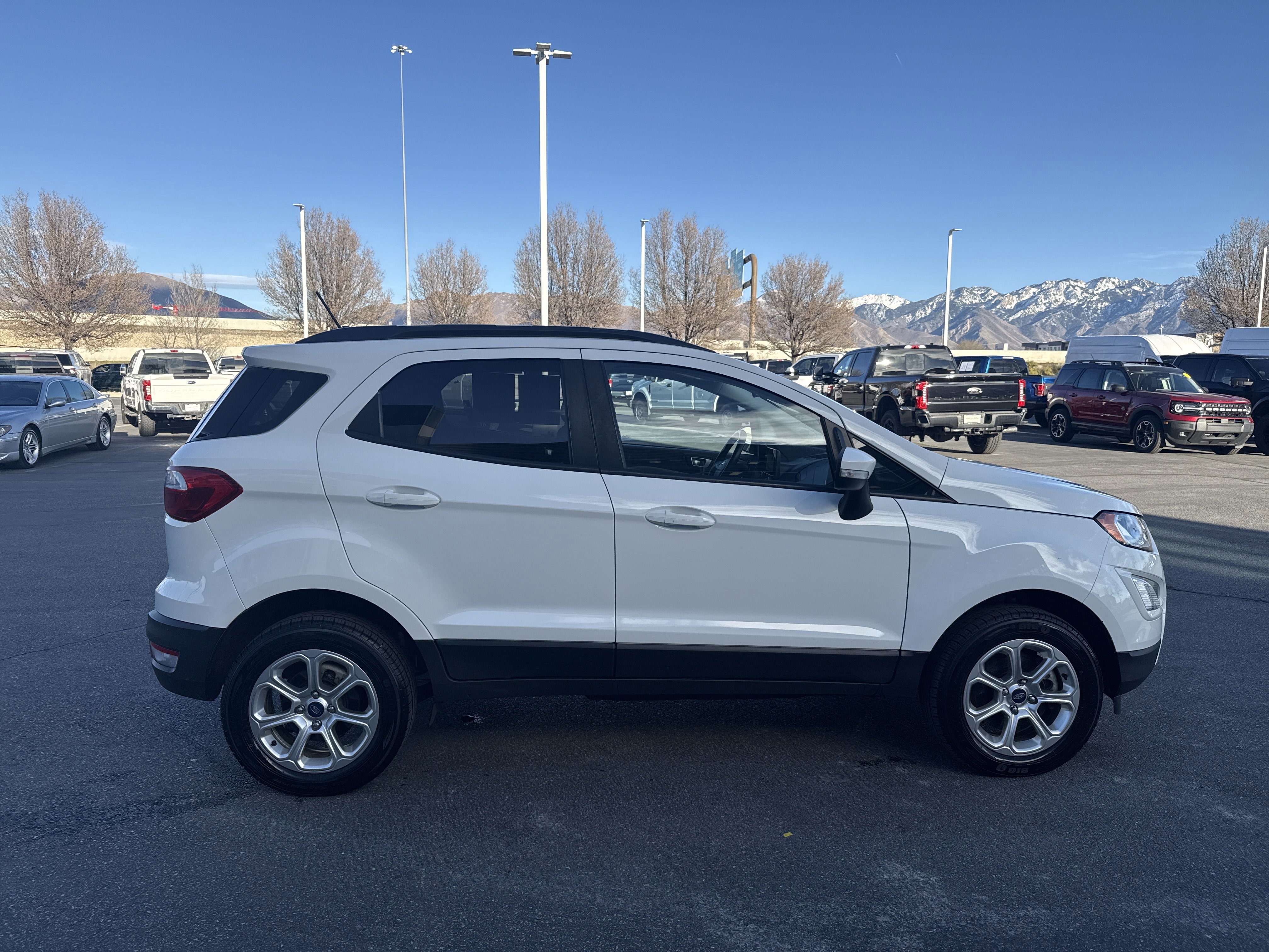 Certified 2018 Ford EcoSport SE w/ SE Cold Weather Package image 6