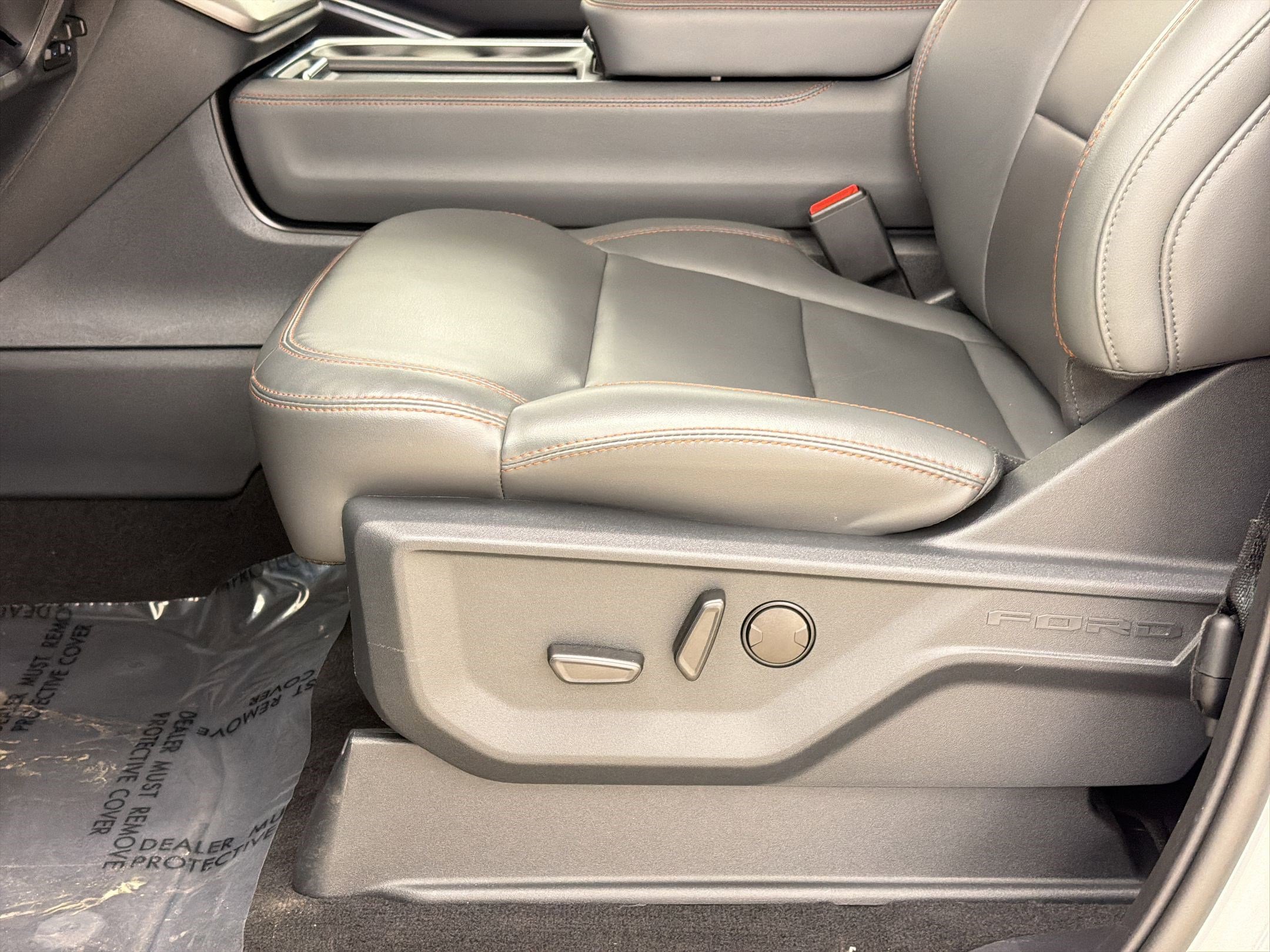 Certified 2025 Ford Expedition Max Active image 14