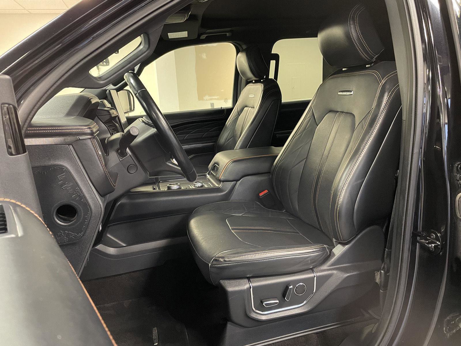Certified 2023 Ford Expedition Platinum image 17