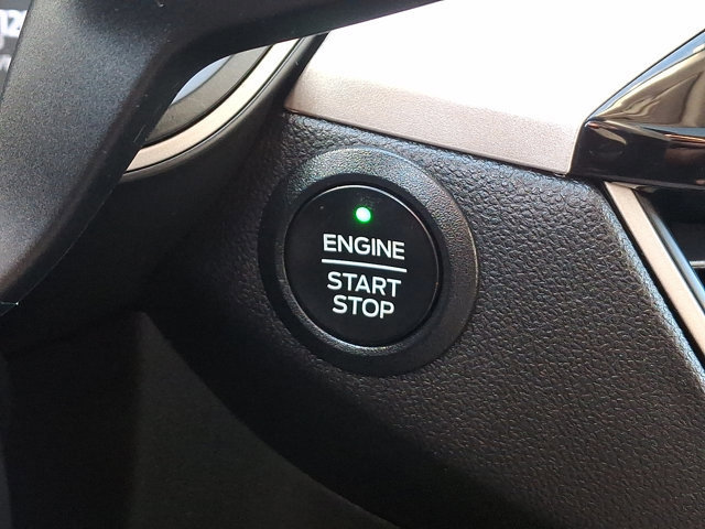 Certified 2022 Ford Escape SEL image 28