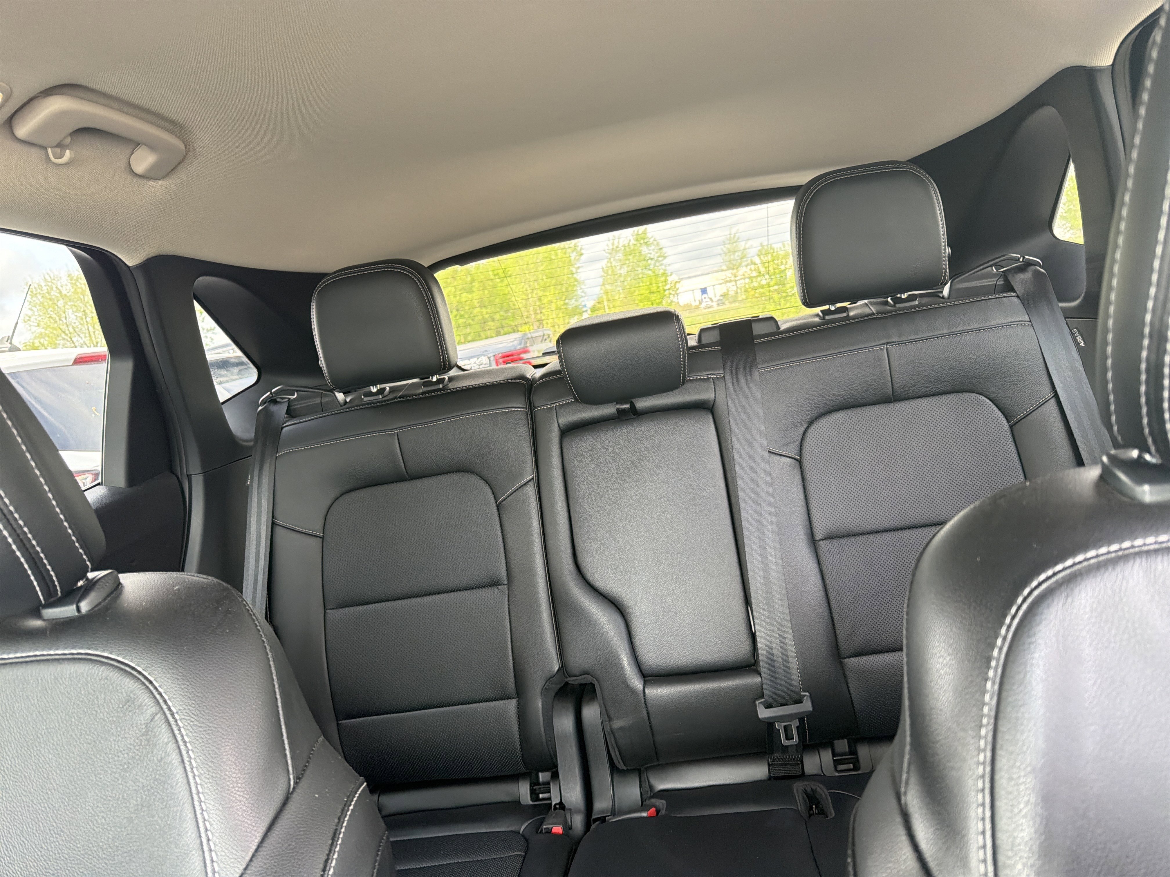 Certified 2020 Ford Escape Titanium AWD/4WD image 43