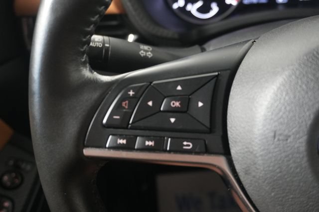 Used 2023 Nissan Sentra SV w/ SV Premium Package FWD image 14
