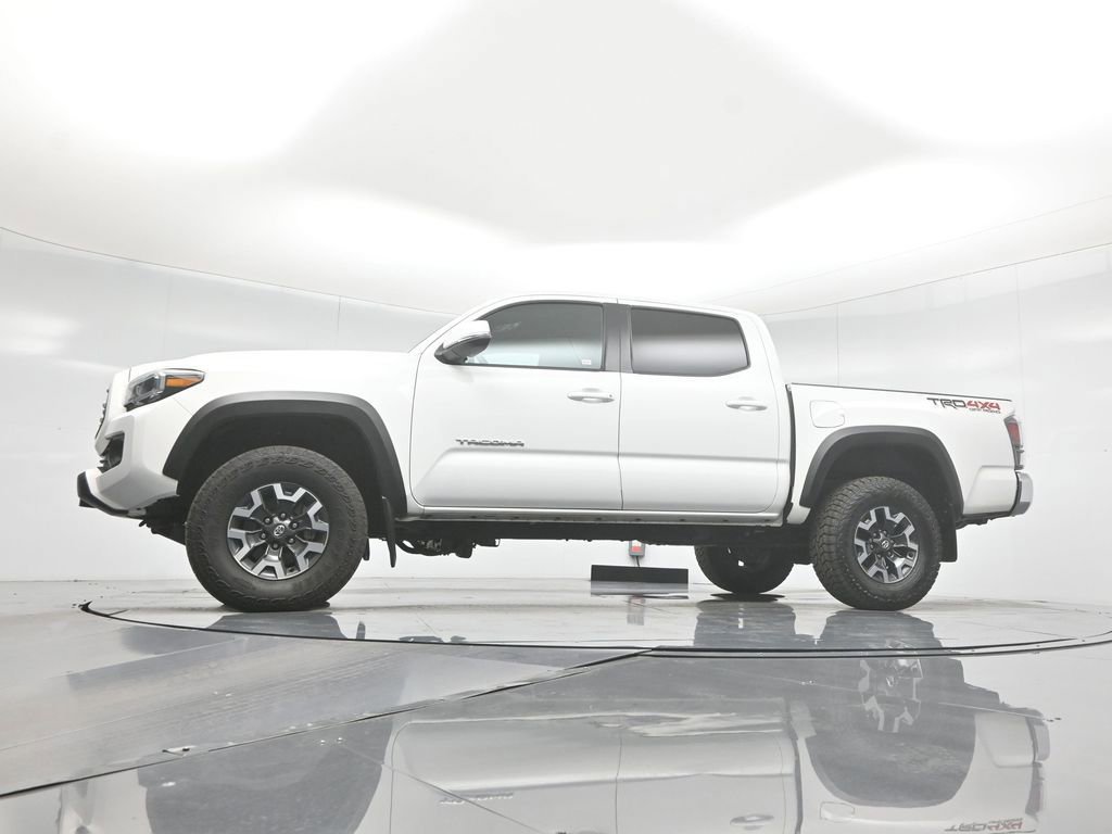 Used 2023 Toyota Tacoma TRD Off-Road image 22